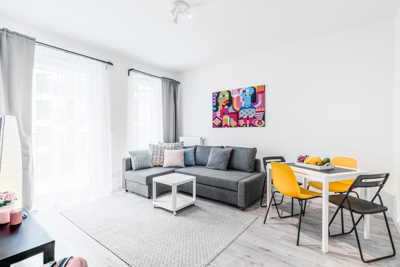 Apartamenty Homely Place Centrum - Stary Rynek - Parking Познан Екстериор снимка