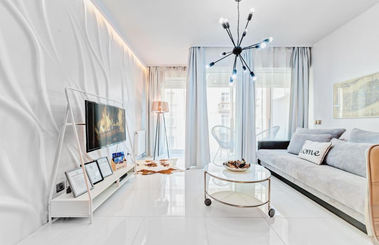 Apartamenty Homely Place Centrum - Stary Rynek - Parking Познан Екстериор снимка