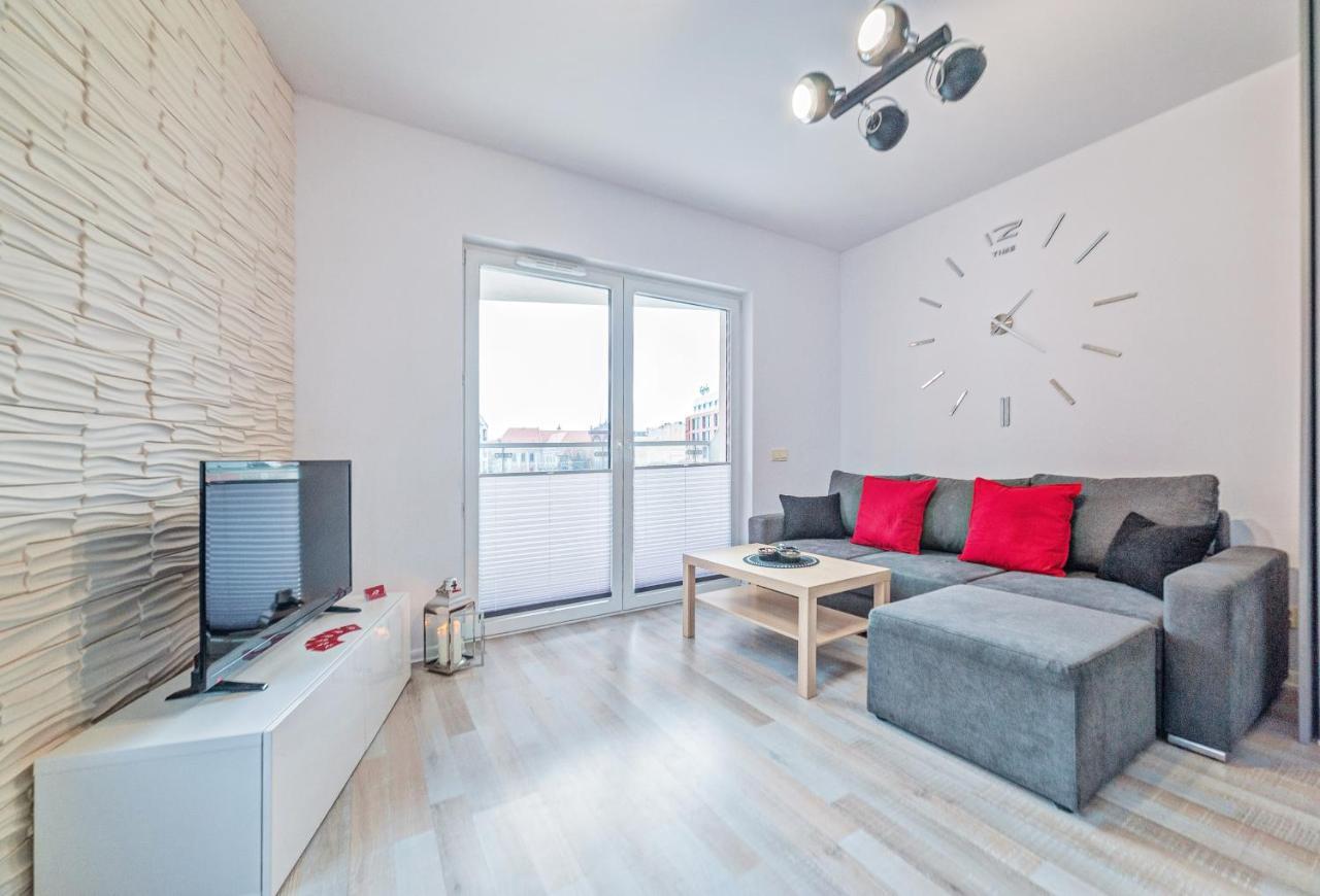 Apartamenty Homely Place Centrum - Stary Rynek - Parking Познан Екстериор снимка